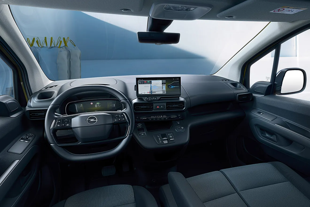 Opel Combo 2024 - interior