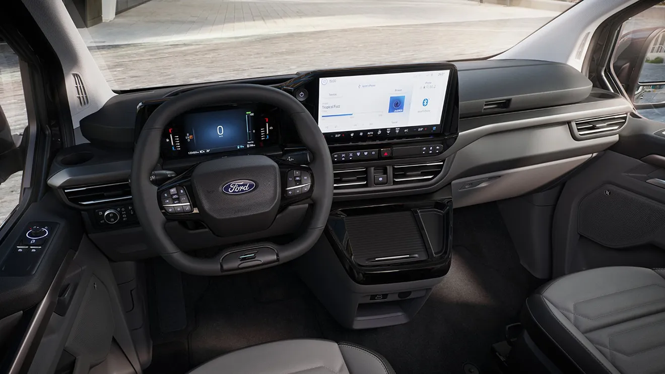 Ford Tourneo Custom 2024 - interior