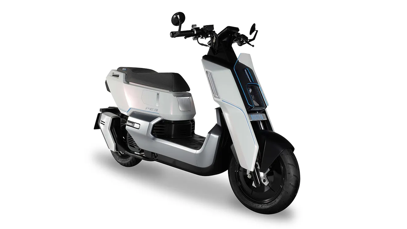 SYM desvela el primer scooter del mundo eléctrico con autonomía extendida y una sorprendente tecnología de batería