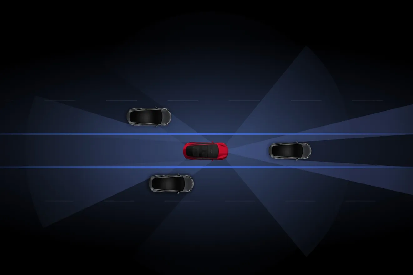 Tesla se evita tener que actualizar la seguridad de millones de coches en Europa por la normativa vigente