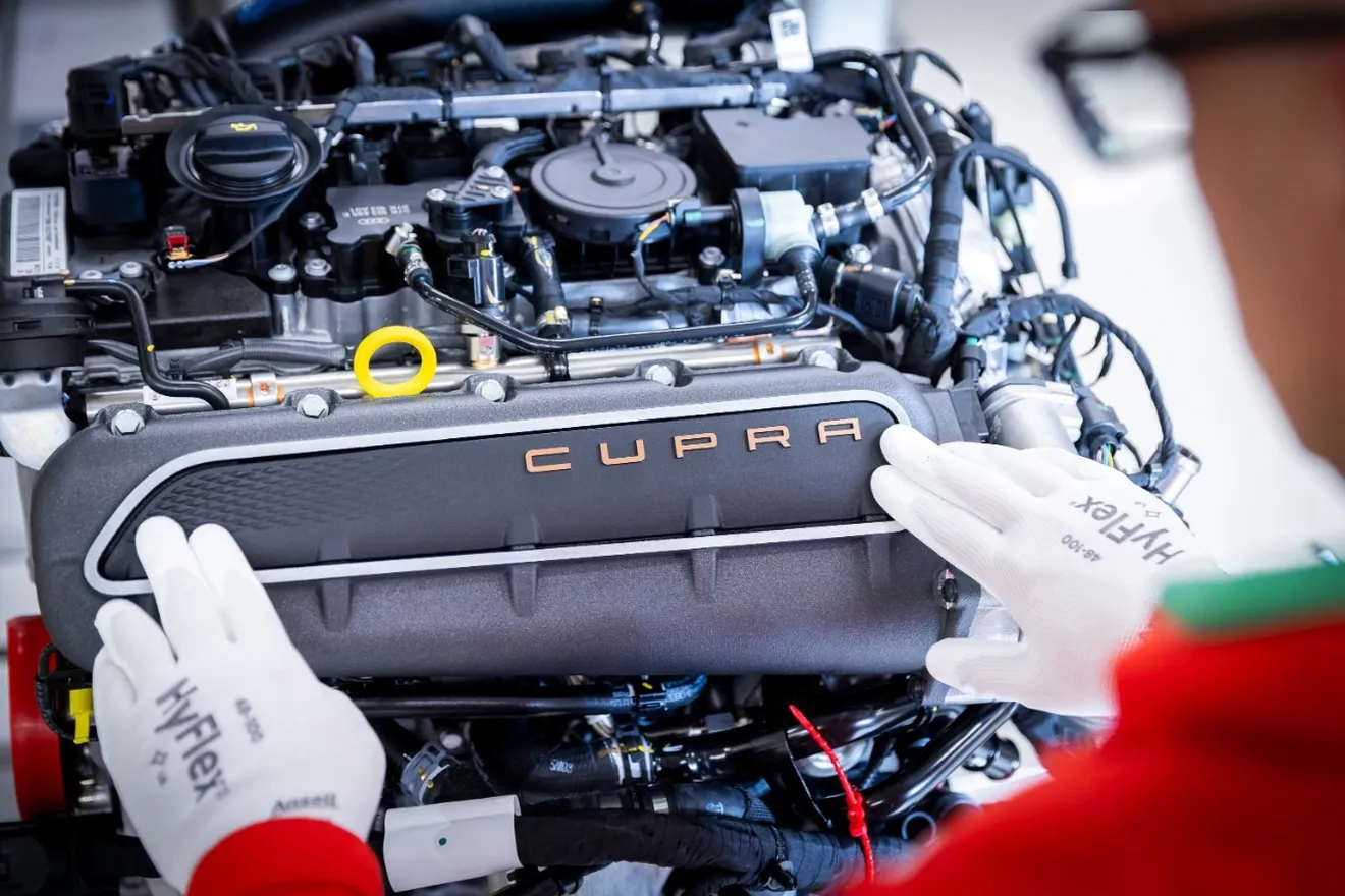 Adiós al Formentor con corazón Audi, CUPRA apuntará más alto con un PHEV muy salvaje con más de 400 CV también para los Volkswagen R
