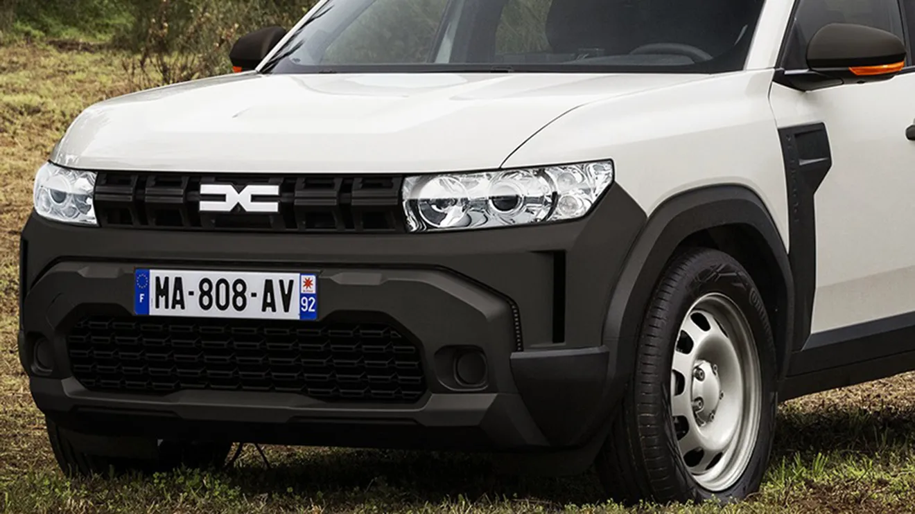Austero y ¿sin aire acondicionado? El nuevo Dacia Duster 2024 con acabado básico al descubierto gracias a este render