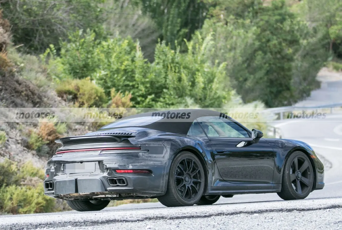 Fotos espía Porsche 911 Turbo Cabrio Facelift 2025