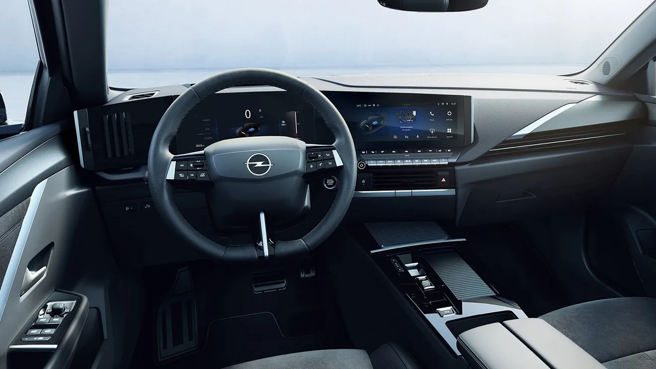 Opel Astra Sports Tourer Electric - interior