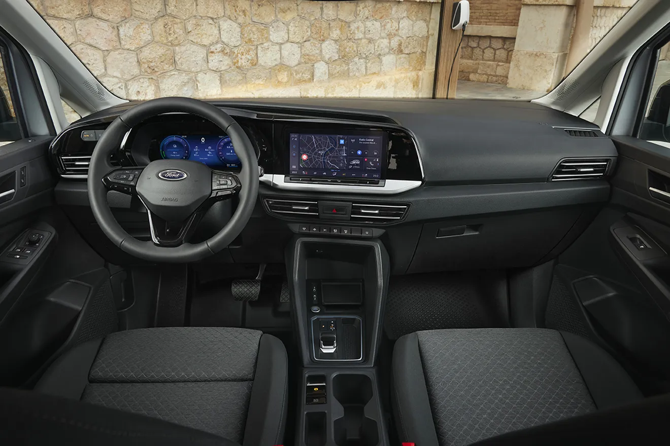 Ford Transit Connect 2024 - interior