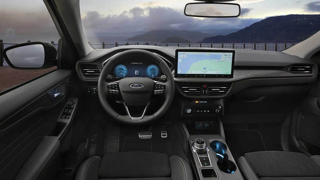 Ford Kuga 2024 - interior