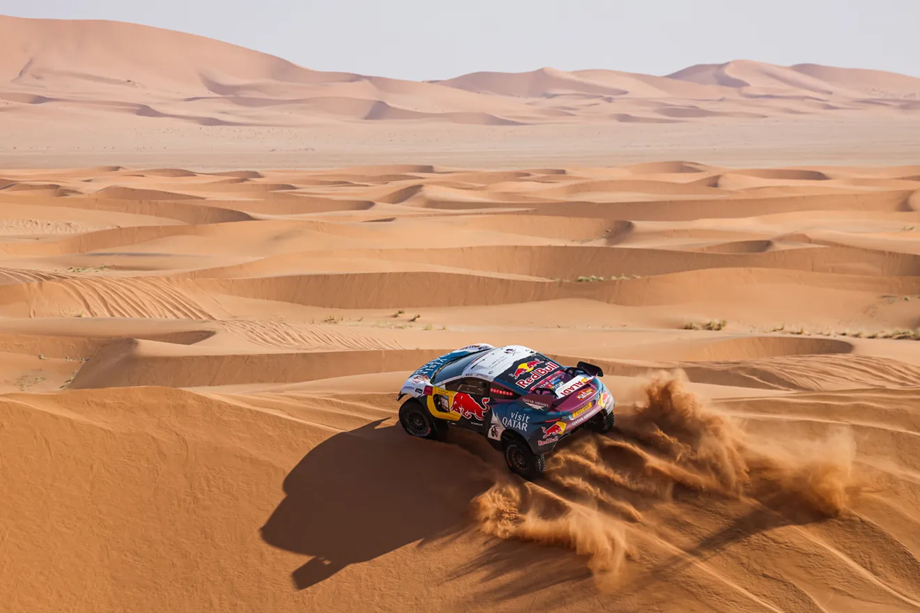 Sébastien Loeb marca el ritmo en una muy igualada cuarta etapa del Dakar