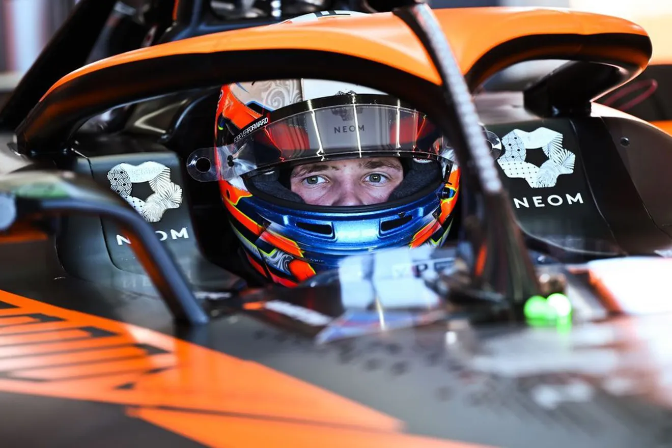 Taylor Barnard es el nuevo piloto reserva y de desarrollo de McLaren en Fórmula E