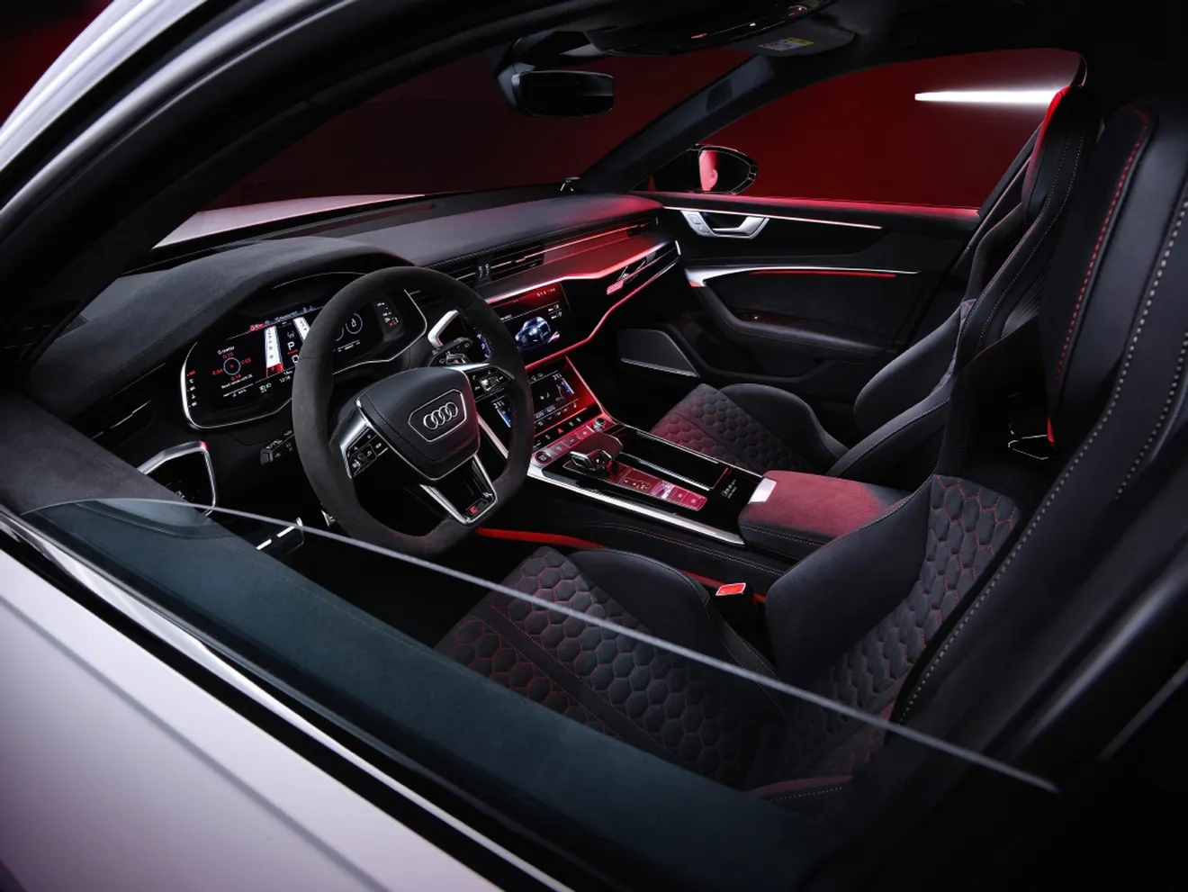 Audi RS 6 GT - interior