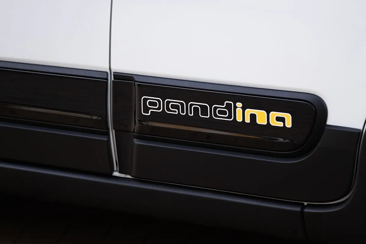 El legendario FIAT Panda se convierte en el Pandina, una edición especial del icónico italiano con más estilo y cargada de equipamiento11