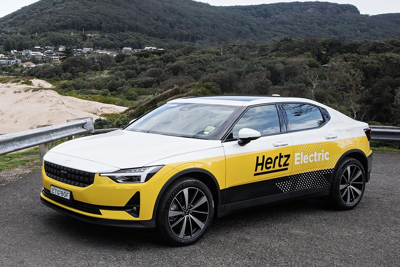 Polestar y Hertz callan todos los rumores, la empresa de alquiler no se deshará de los eléctricos de la marca sueca, solo los de Tesla