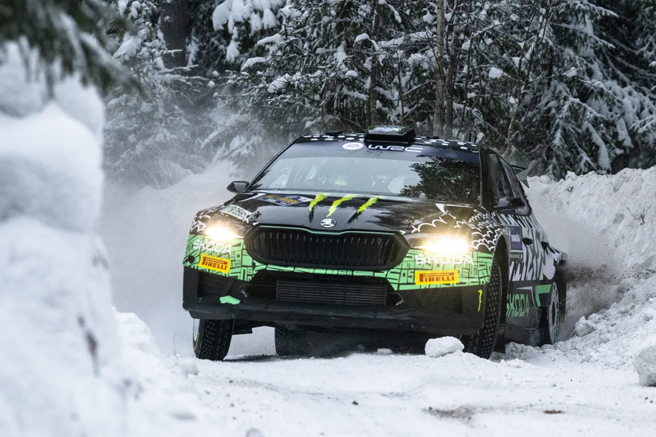 Takamoto Katsuta lidera el Rally de Suecia en un arranque cargado de dramatismo