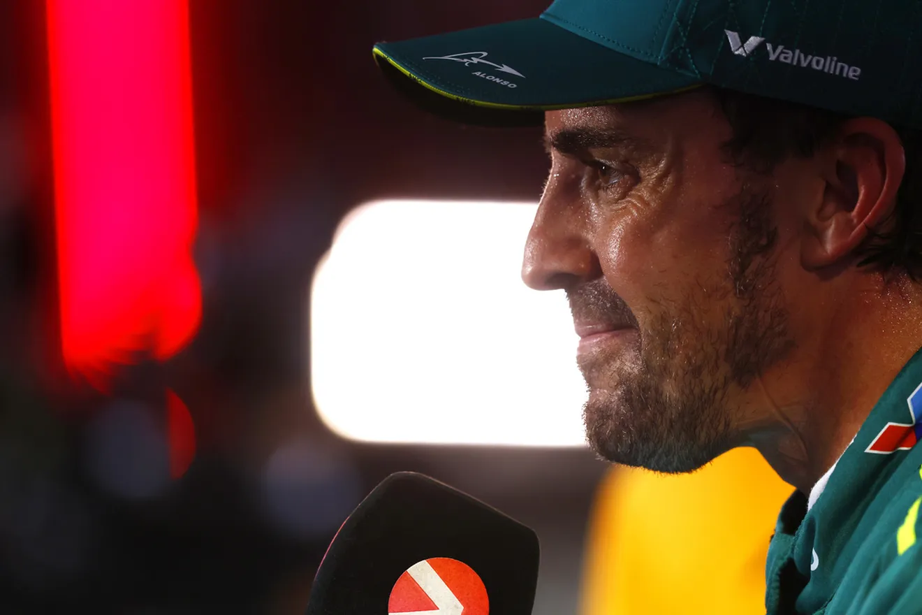 Cuando en Aston Martin creen que Fernando Alonso ya no puede sorprenderles, vuelve a hacerlo: «Eso fue bastante fuerte»
