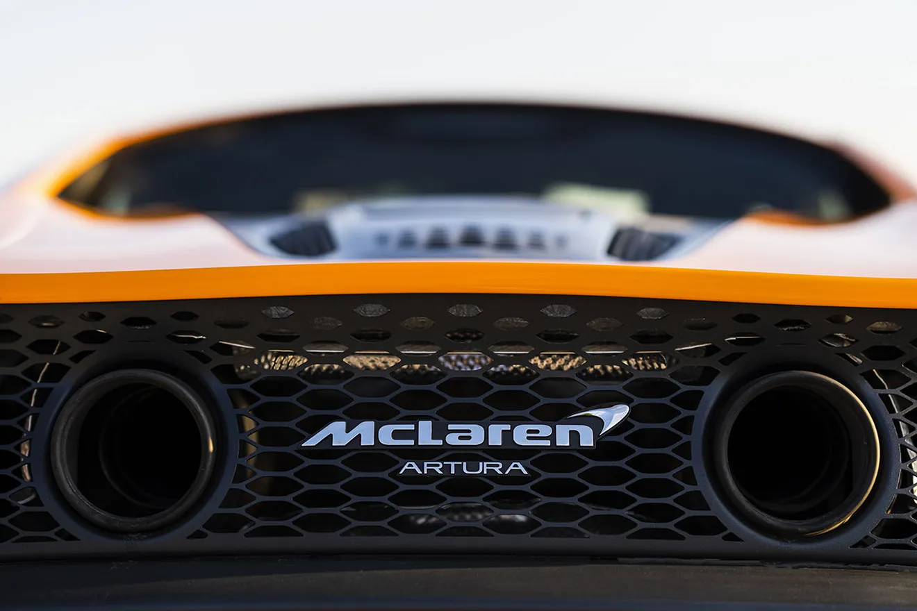 McLaren tiene nuevo dueño bahreiní al cien por cien y se asegura el futuro para lanzar superdeportivos electrificados