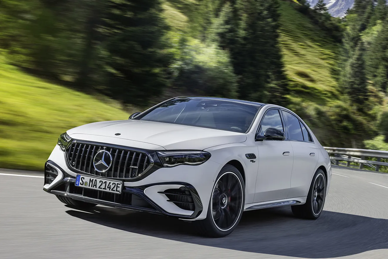 Llega el nuevo Mercedes Clase E AMG, una bestia con tecnología PHEV capaz de superar los 600 CV, como el antiguo E 63, y con 100 km de autonomía