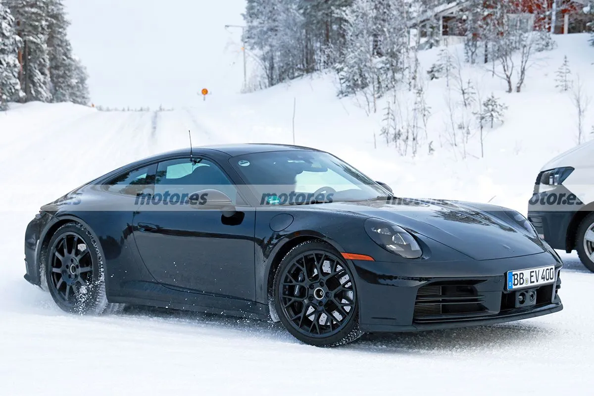 Porsche sorprende en el Polo Norte con un 911 Facelift en pruebas muy distinto y más agresivo, ¿el paquete SportDesign o una sorpresa6