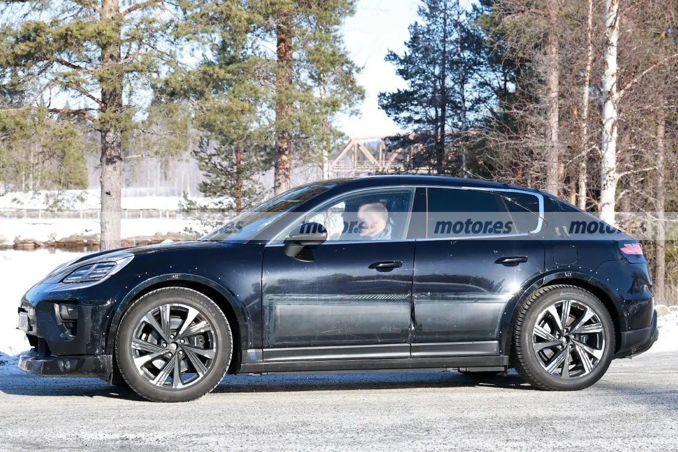 Fotos espía Audi Q8 e-tron 2026