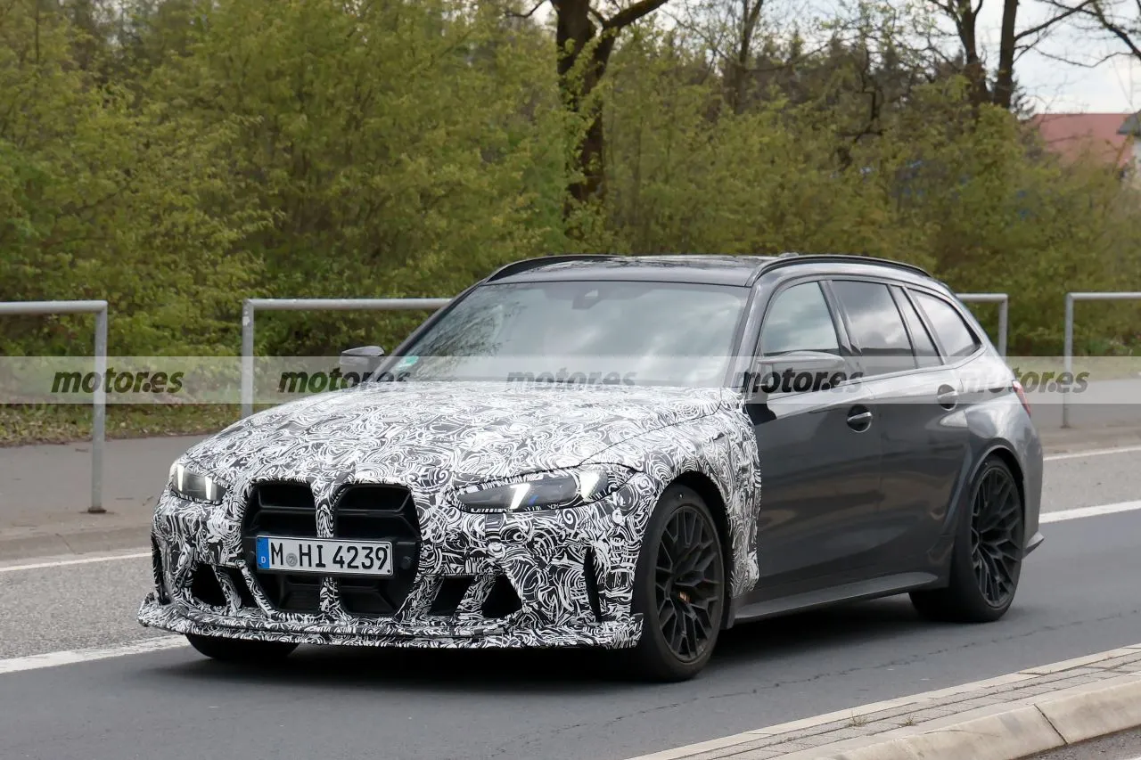 El nuevo BMW M3 CS Touring 2025 vuelve a ser cazado en pruebas, y esta vez con un diseño que deja poco a la imaginación5