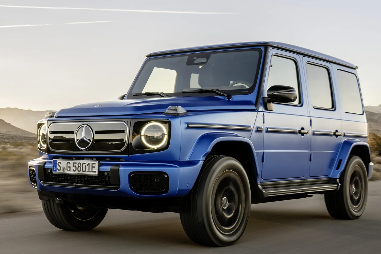 El nuevo Mercedes Clase G 2025 ya es eléctrico, un icono para dominar cualquier terreno con casi 600 CV y una capacidad paranormal11