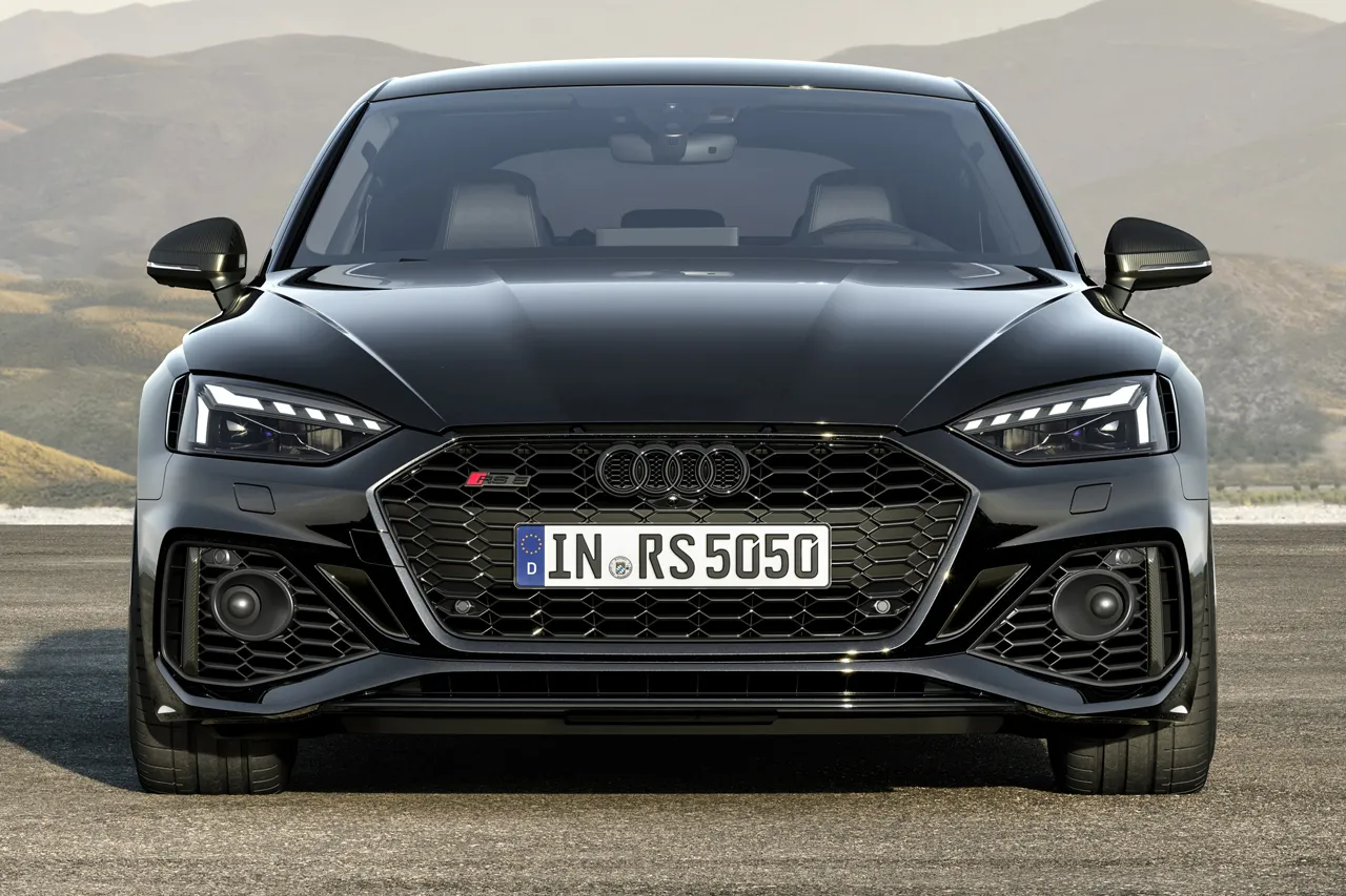 El Audi RS 5 Sportback estrena edición especial, la berlina deportiva presume de un estilo más radical y prestaciones brutales2