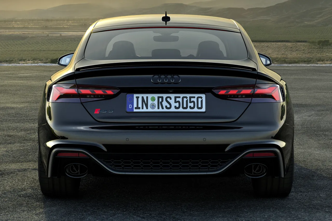 El Audi RS 5 Sportback estrena edición especial, la berlina deportiva presume de un estilo más radical y prestaciones brutales5