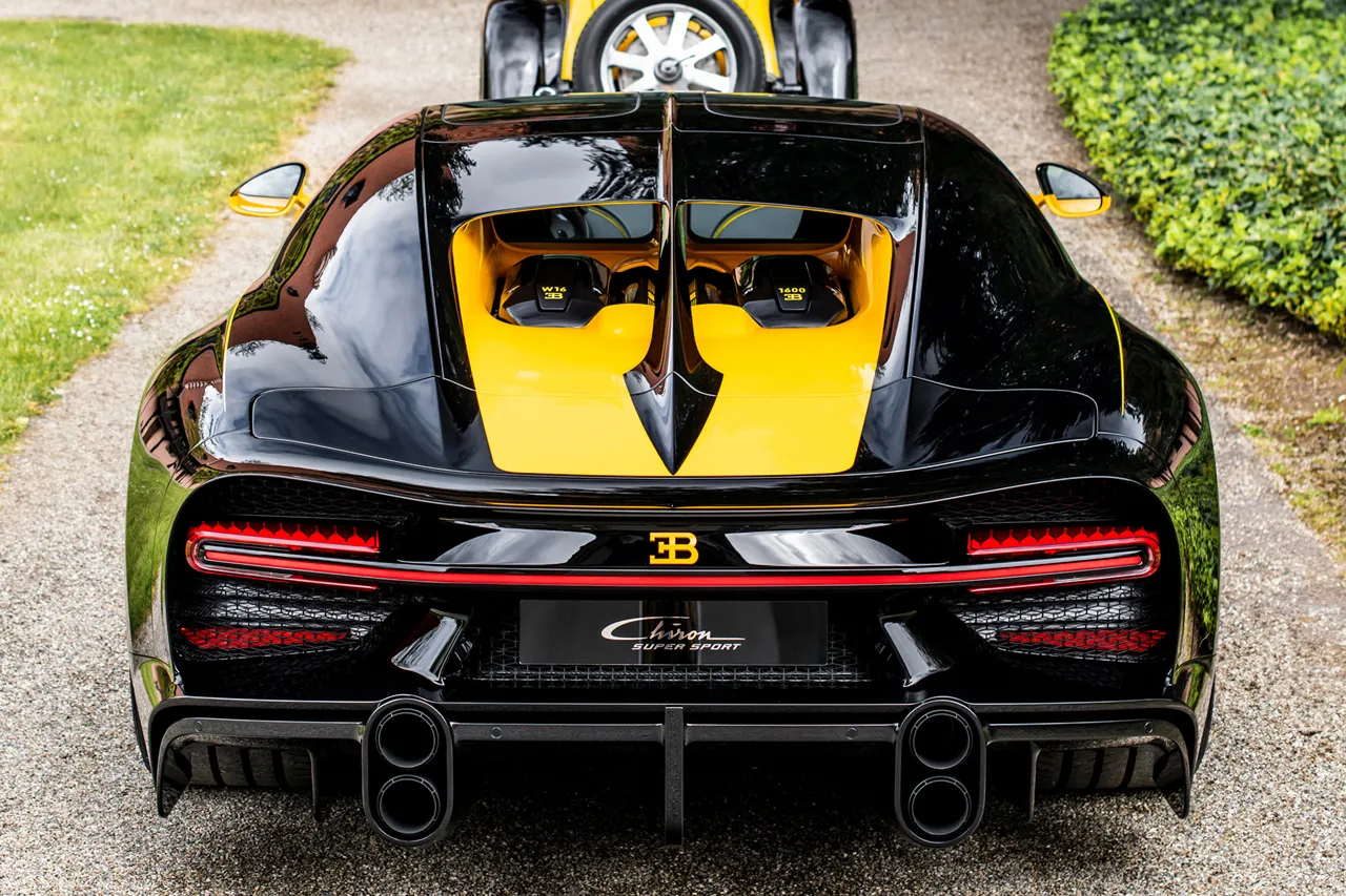 bugatti-chiron-2024102327-1716901409_13.jpg