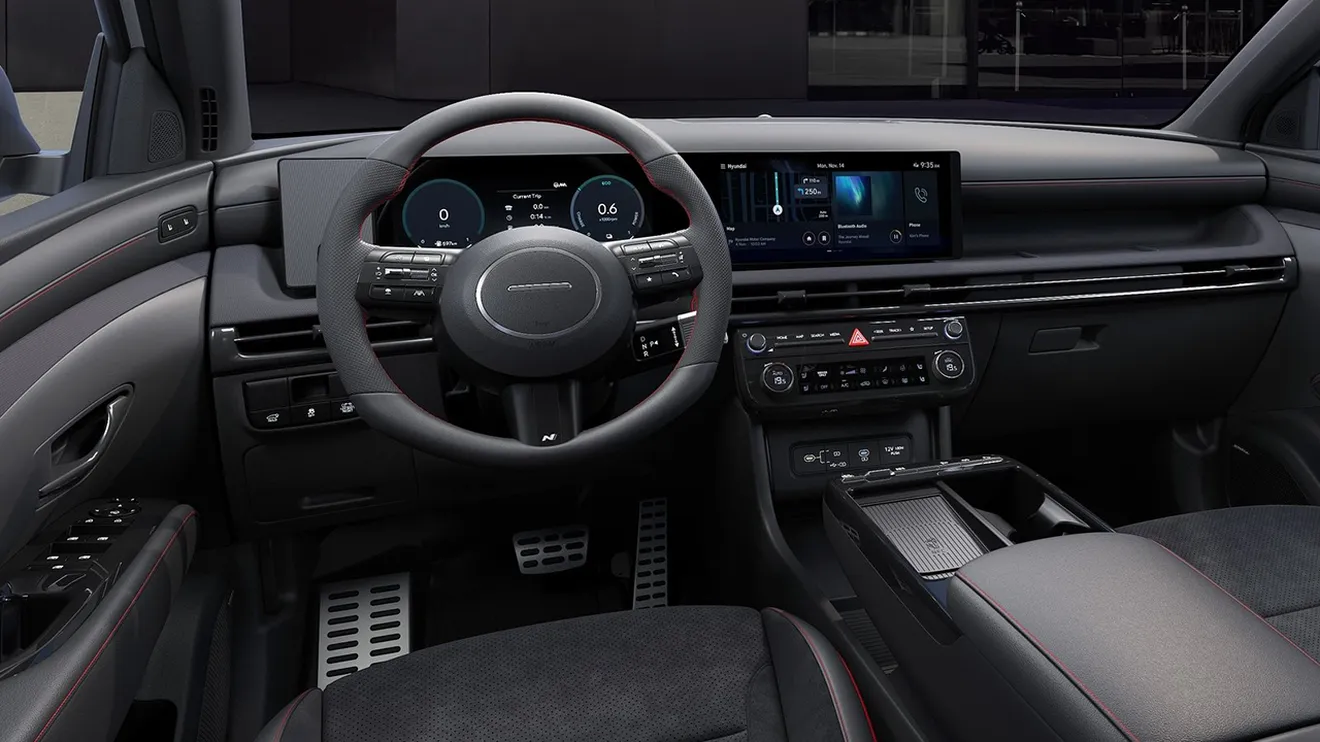 Hyundai Tucson 2024 - interior