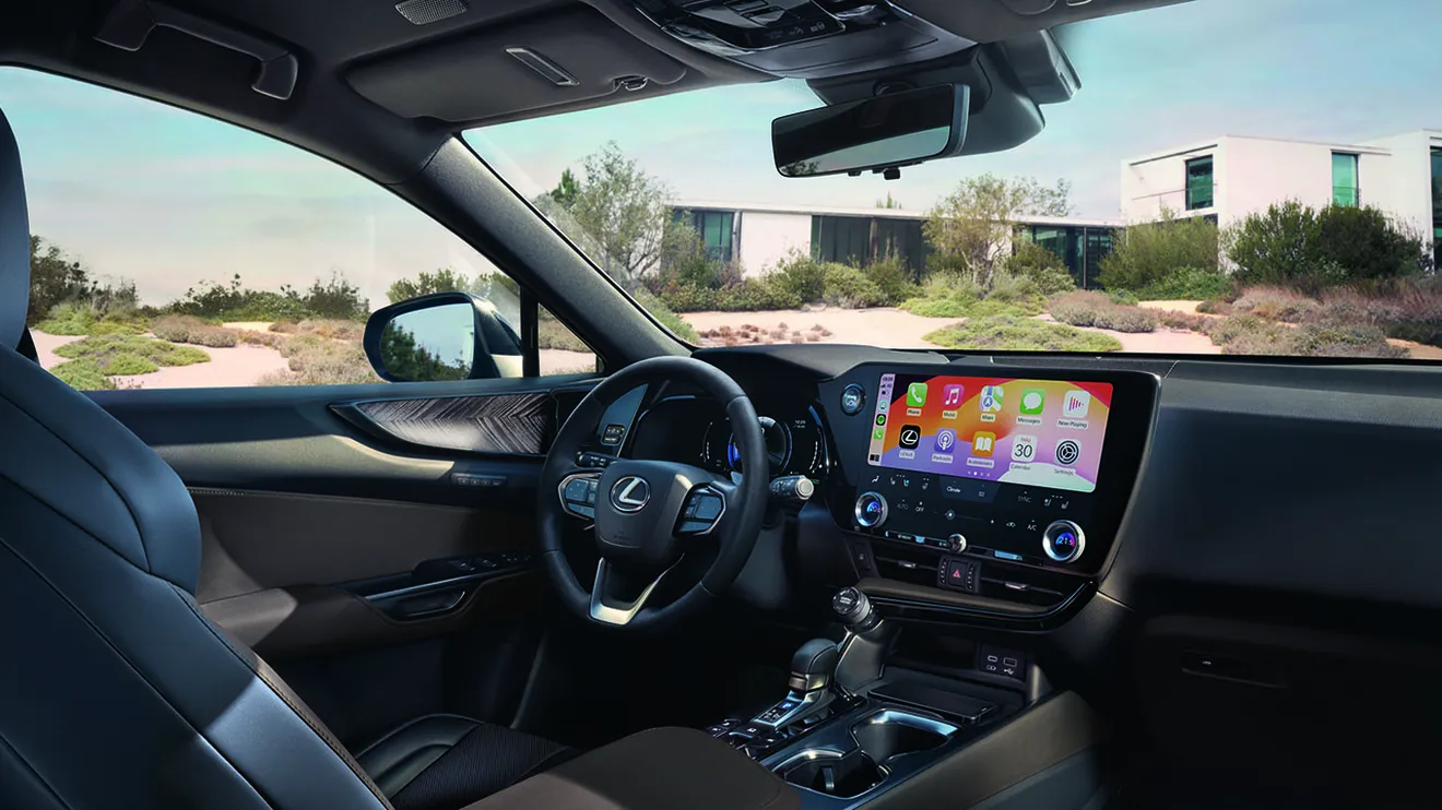 Lexus NX Overtail - interior