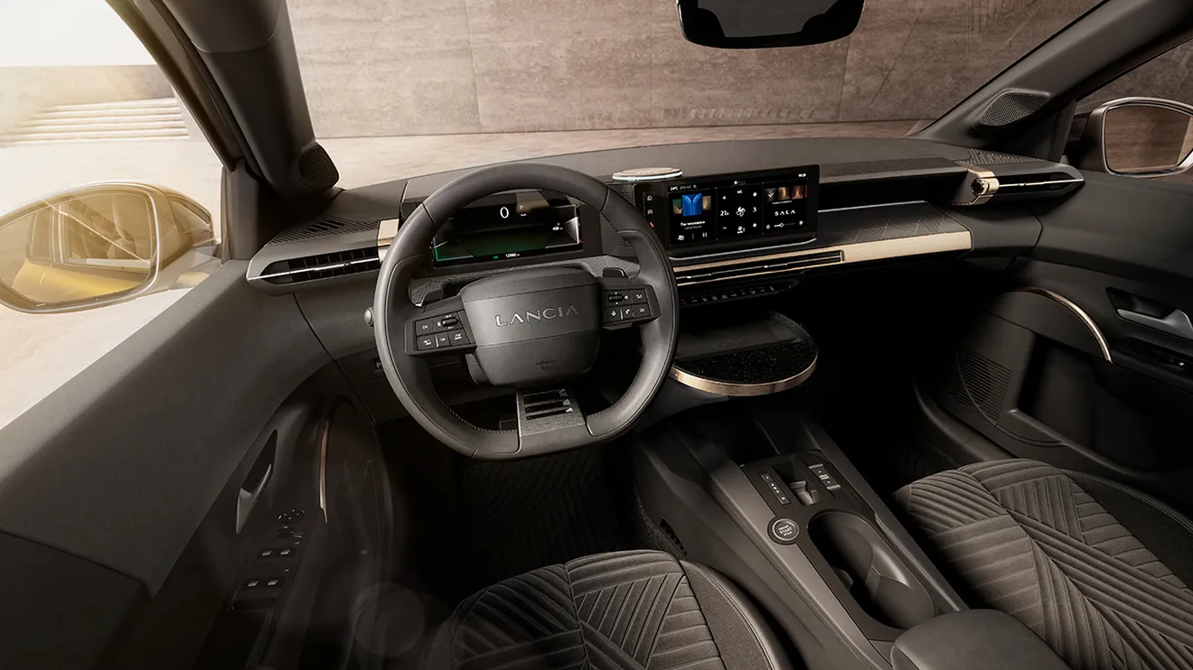 Lancia Ypsilon 2024 - interior