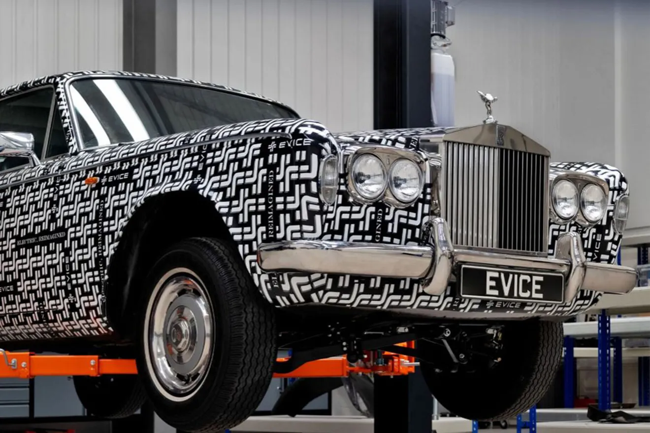 ¿Sacrilegio? Este Rolls-Royce Silver Shadow de los 70 se transforma en un eléctrico con más del doble de potencia que el original