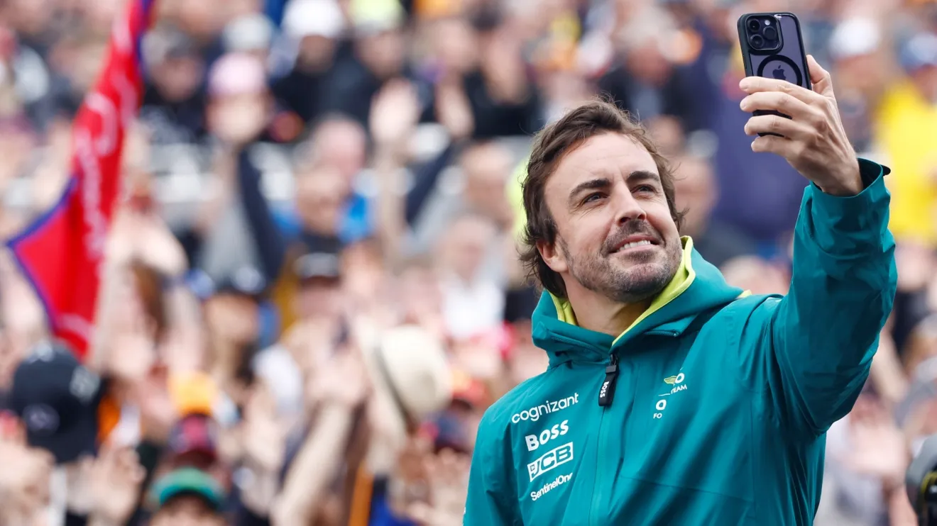 Fernando Alonso añora a los pilotos de sus inicios: «Eran más genuinos, ahora tienen gente que habla por ellos»