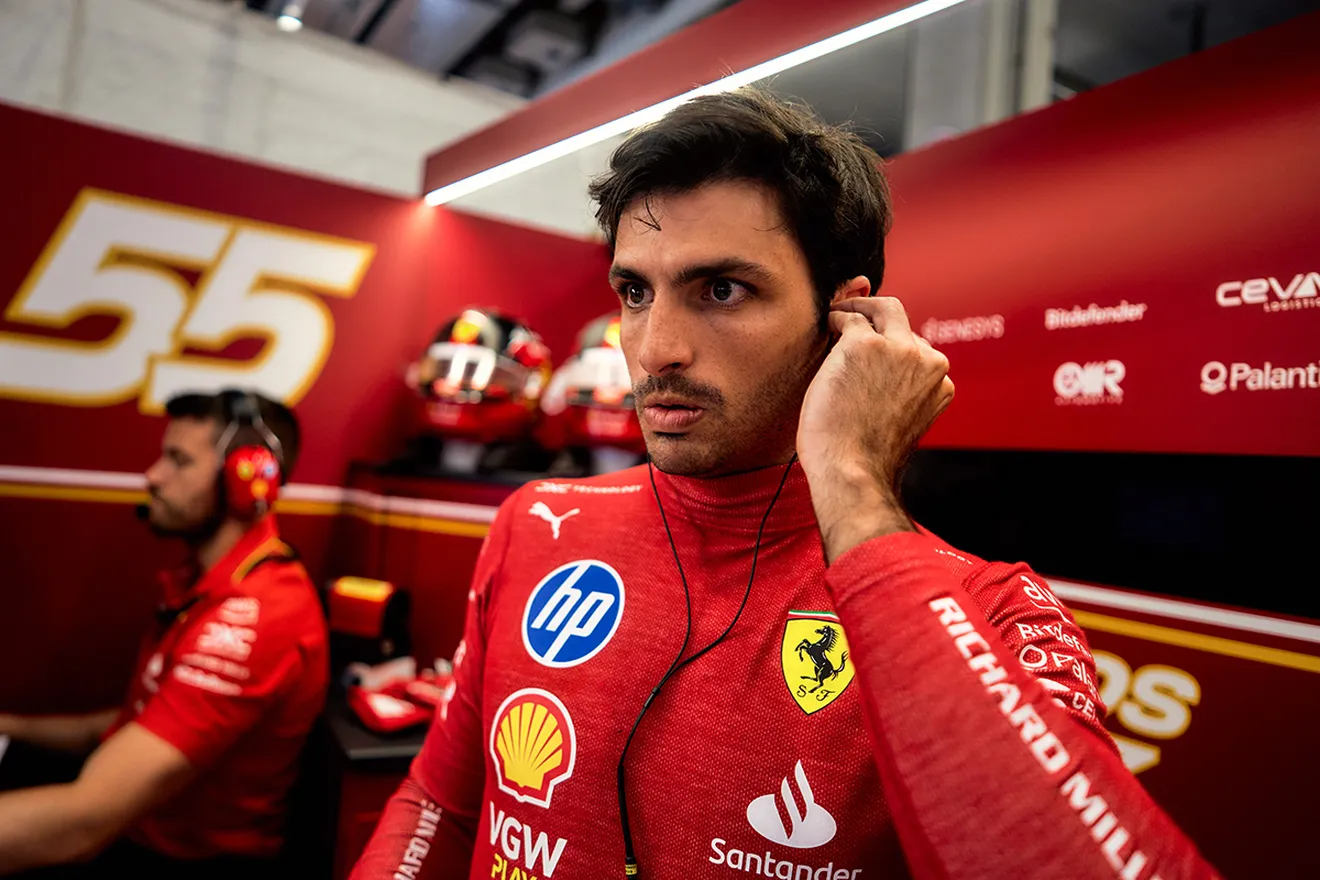 Ferrari deja a un lado a Carlos Sainz en el desarrollo del coche y el madrileño lo acata: «Es lo que debe ser»