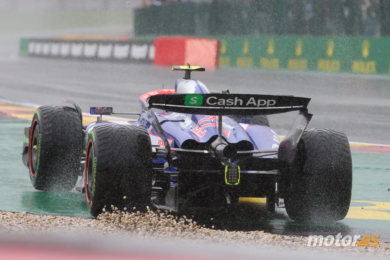 Max Verstappen se lleva unos terceros libres de Spa con cero valor por culpa de la lluvia