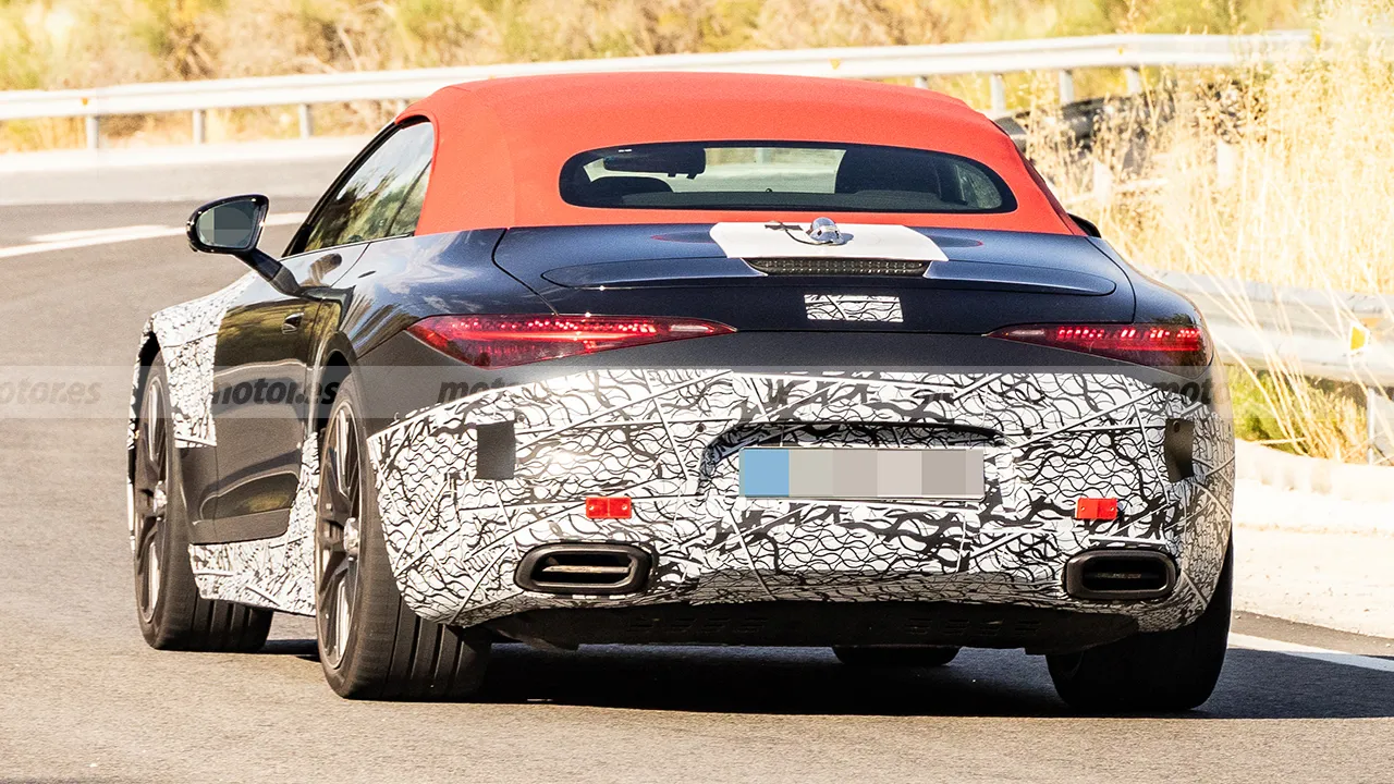 El esperado descapotable de Maybach está en marcha, primeras fotos espía del Mercedes-AMG SL más lujoso y señorial14