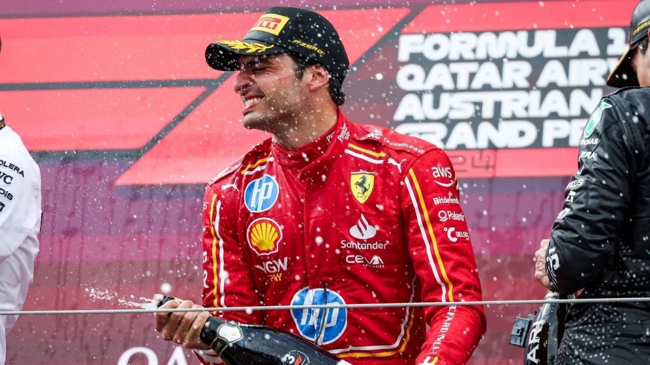 EL PLAN de Alpine y Briatore pasa por Carlos Sainz y tres ingenieros de Ferrari y Red Bull: «Garantizo podios en 2026»