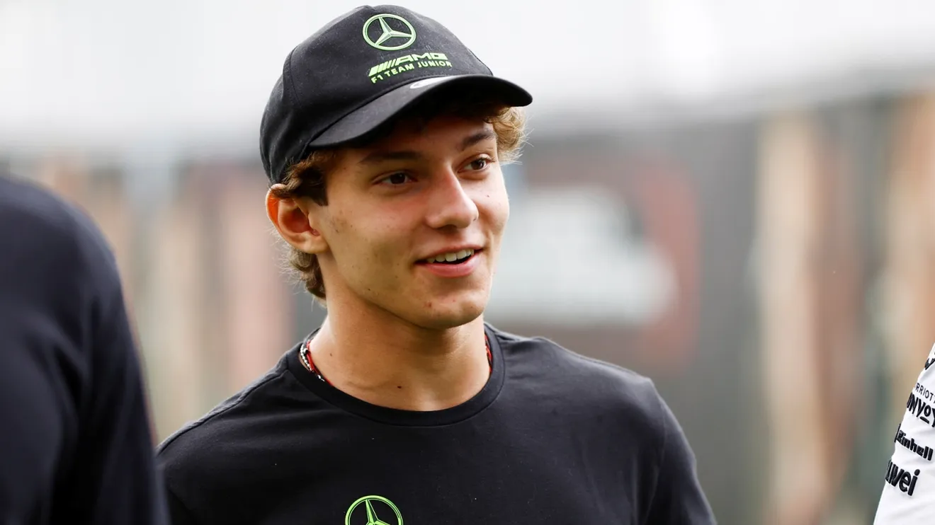 Andrea Kimi Antonelli será el recambio de Lewis Hamilton en Mercedes