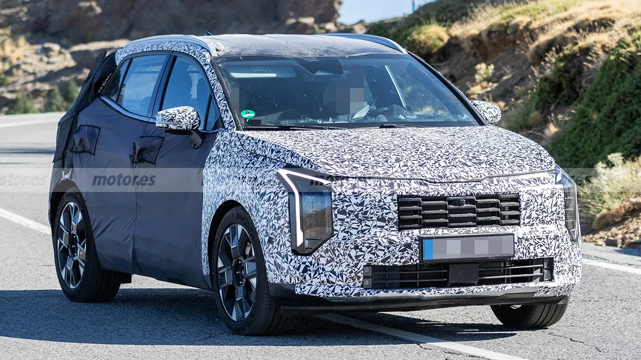 Los faros del nuevo KIA Sportage 2025 como nunca antes los habías visto, al descubierto la nueva firma luminosa LED13