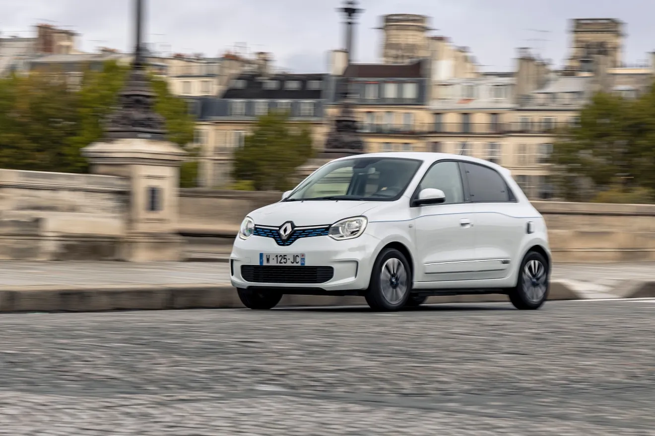 Si quieres comprarte un Twingo eléctrico corre al concesionario porque Renault ya los está borrando del mapa