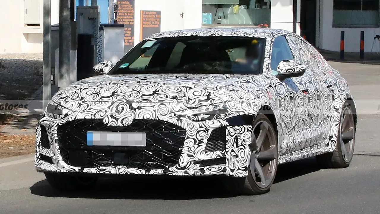 El Audi RS 5 Avant 2026 no estará solo, cazada la nueva variante que recordará al desaparecido RS 4 Sedán 2