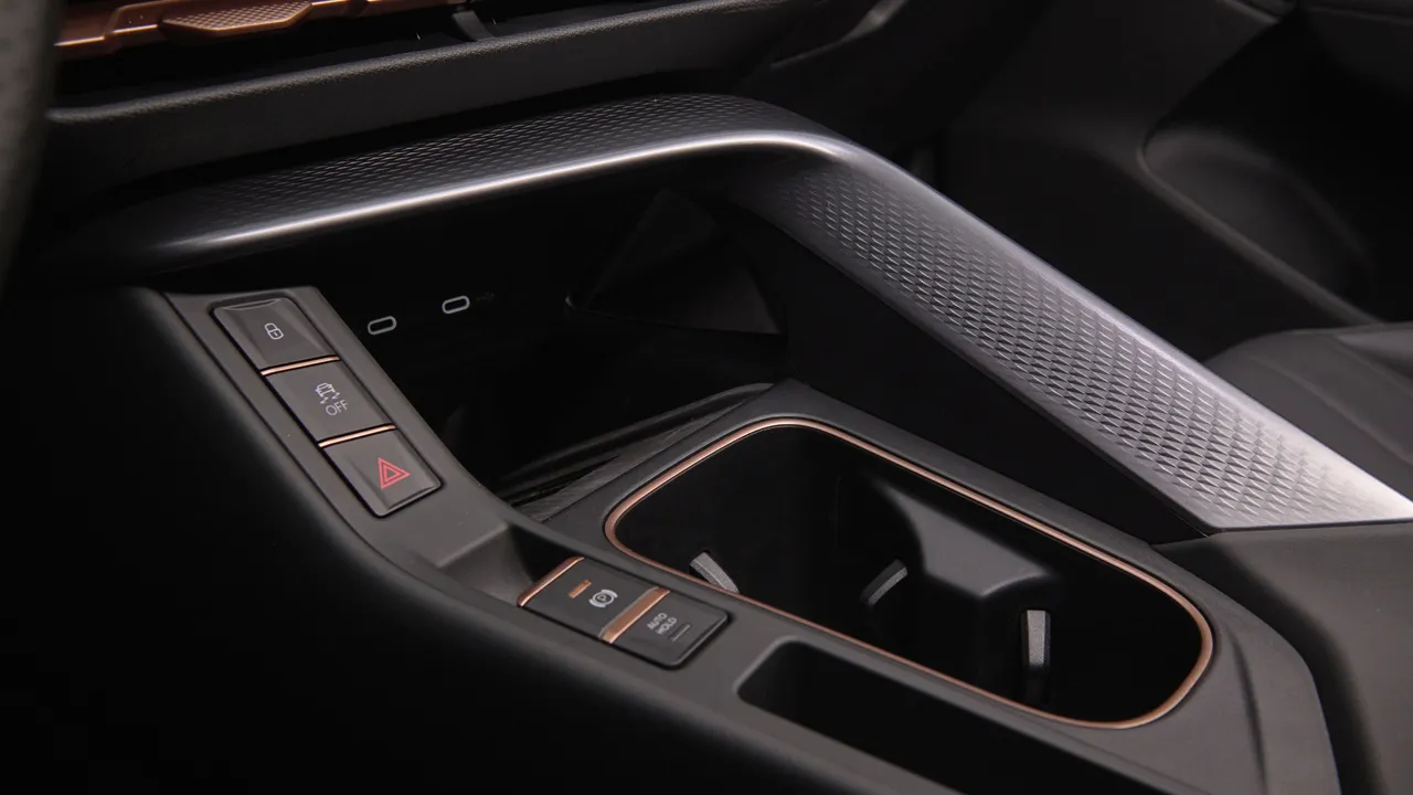 cupra-terramar-2025-2024103845-1725313527_14.jpg