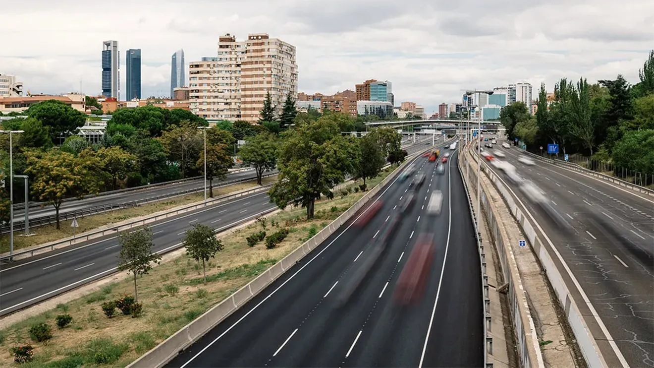 Golpe a Madrid, la justicia echa abajo su Zona de Bajas Emisiones tras el recurso presentado por VOX