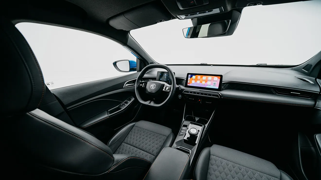 MG3 Hybrid+ - interior