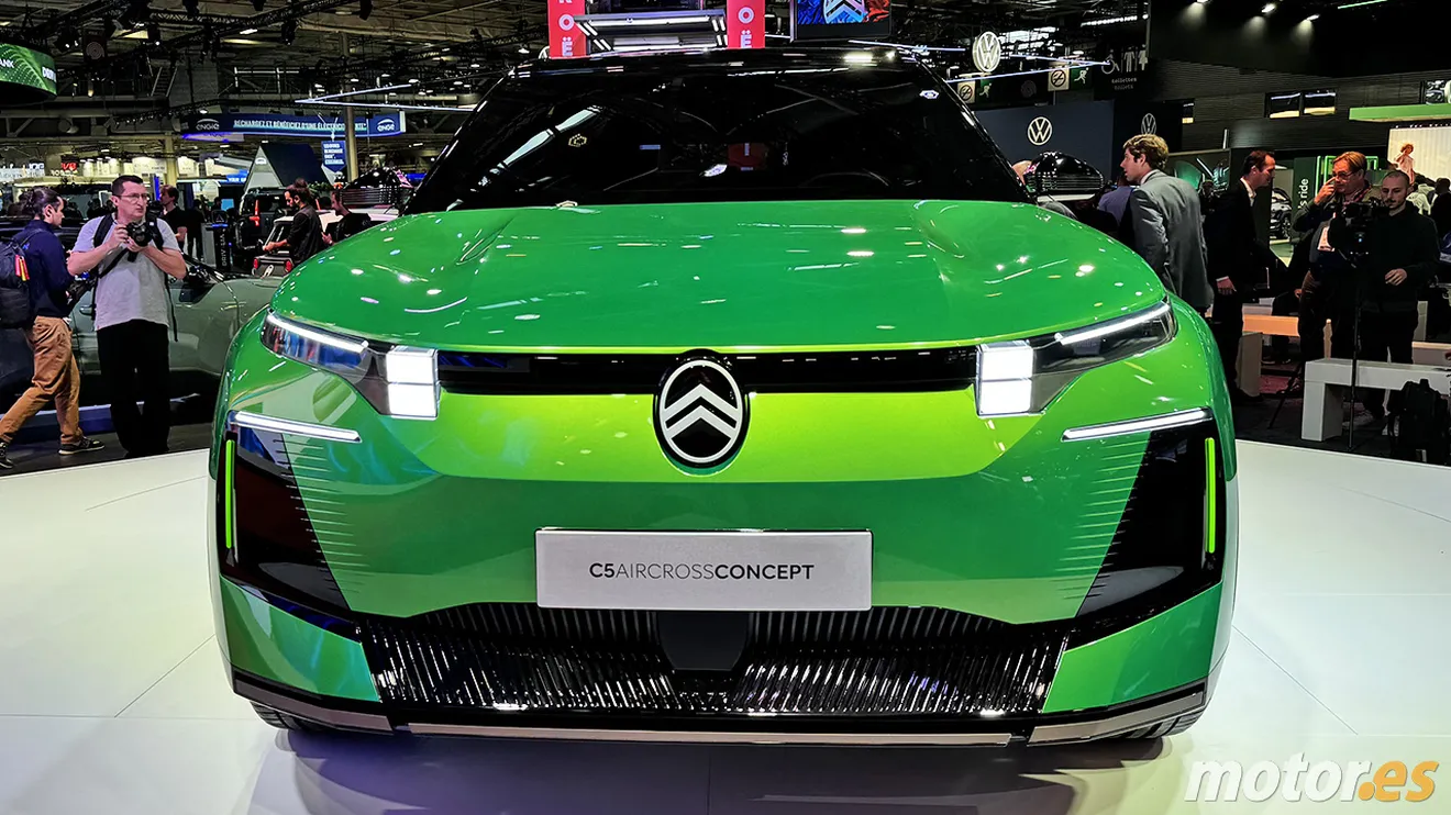 Citroën C5 Aircross Concept - frontal