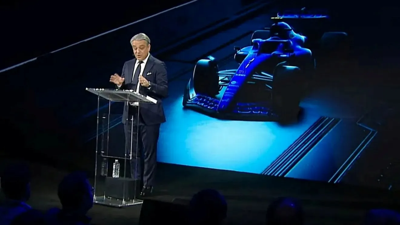 Luca de Meo, CEO de Renault, lanza un aviso a Alpine F1 y a Briatore: “Dos años más así y…”