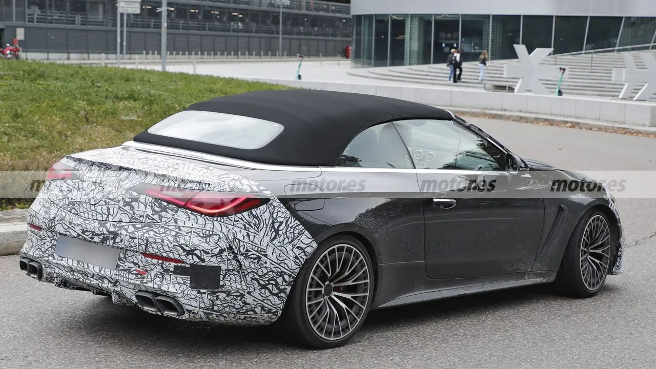 El nuevo Mercedes-AMG CLE 63 Cabrio vuelve a las pruebas dinámicas tras un año en el congelador 7