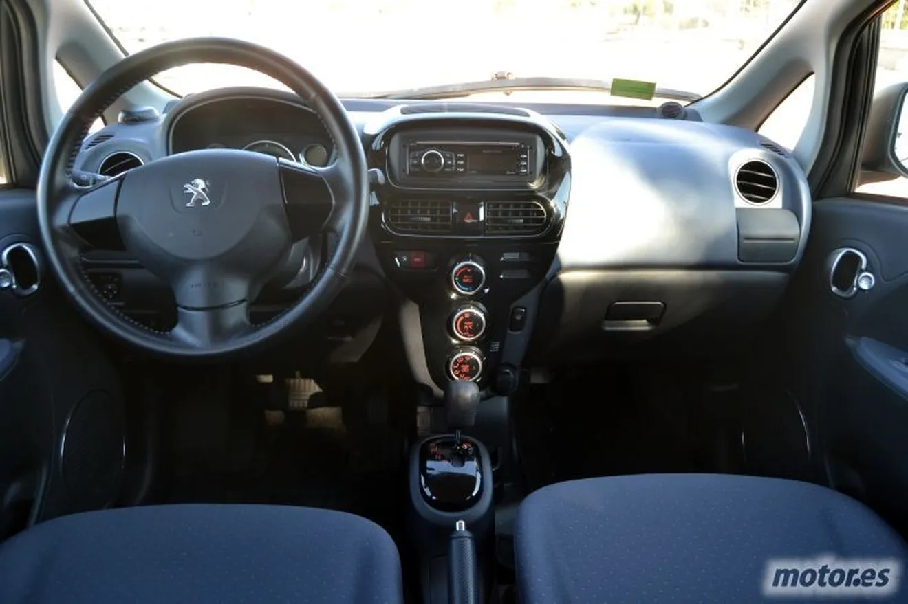 Interior Peugeot iOn