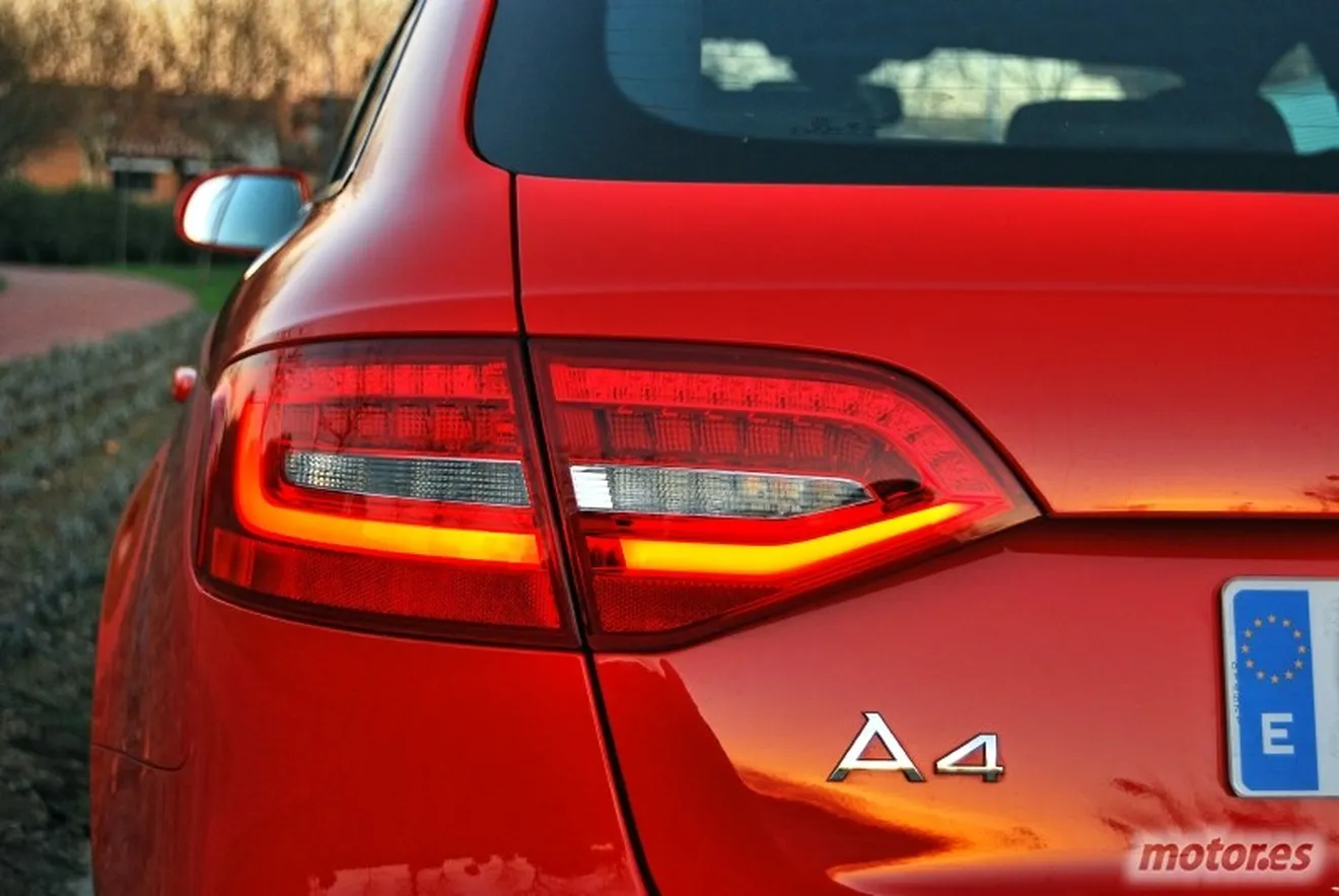 Audi A4 Avant logo