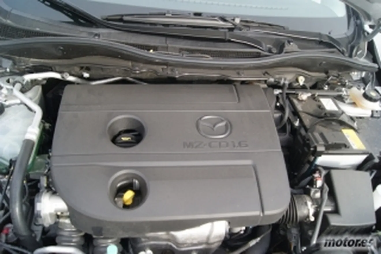 Mazda 2 motor