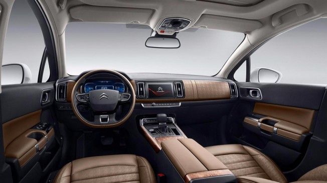 Citroën C6 2016 - interior