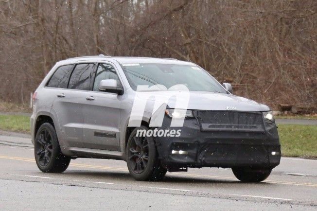 Jeep Grand Cherokee Trackhawk 2018 - foto espía